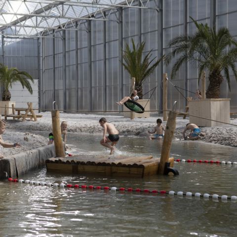 Overdekt strandbad
